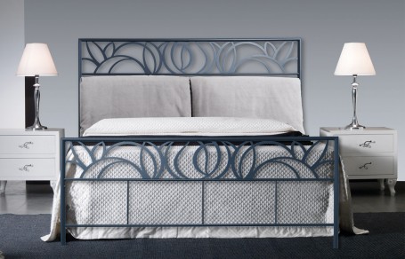 Letto matrimoniale in ferro Elise