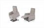 Poltrona relax Asia Large in posizione alzapersona e con pediera aperta in posizione relax